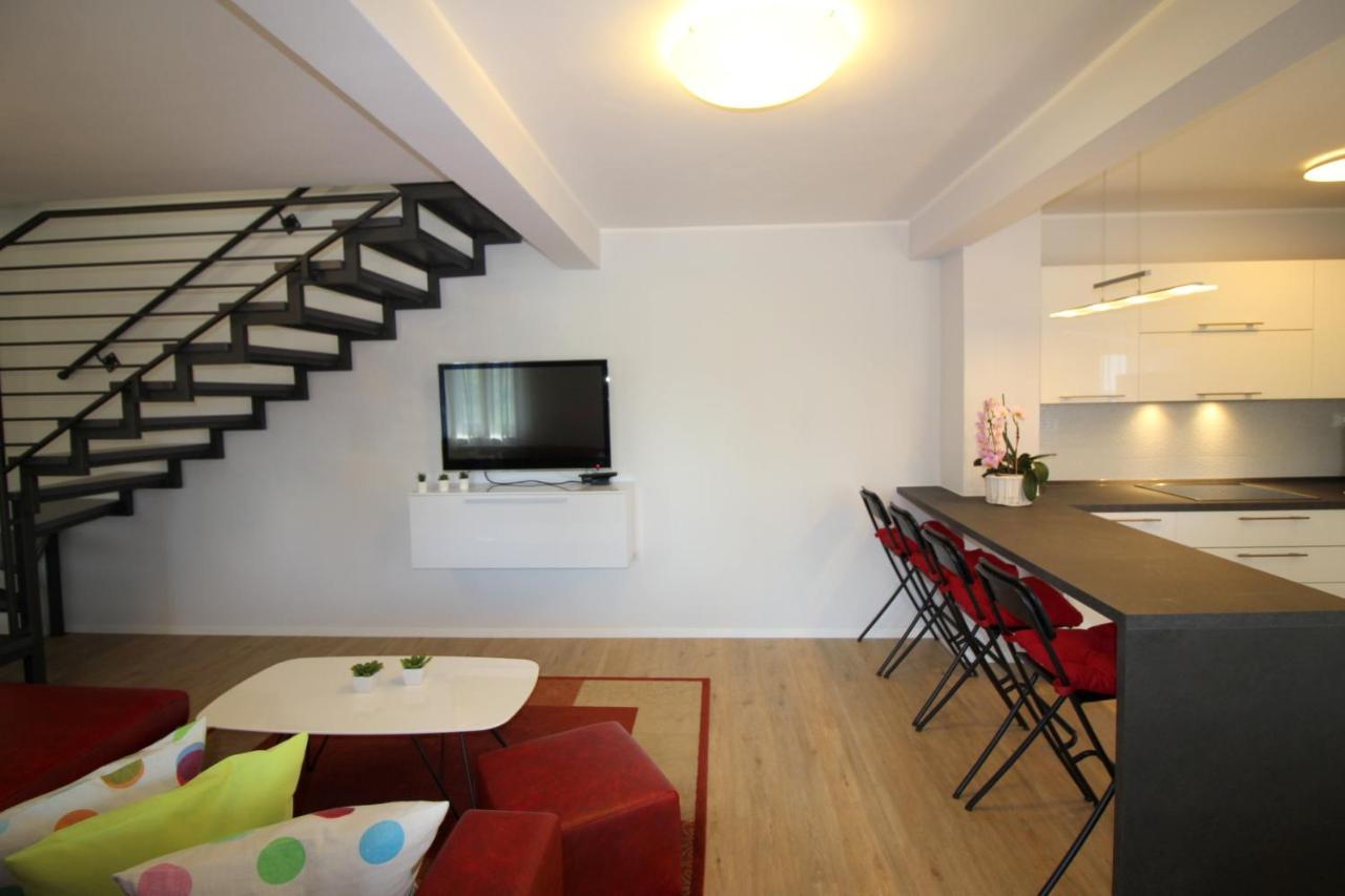 Apartments Tancel Porec Esterno foto