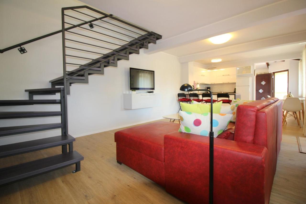 Apartments Tancel Porec Esterno foto