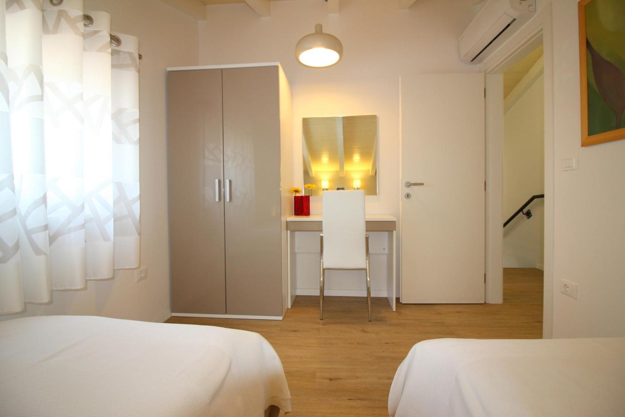 Apartments Tancel Porec Camera foto